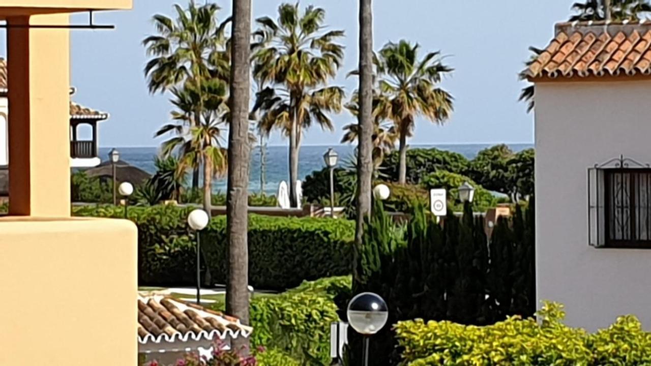 Apartamento Beachfront La Jacaranda Marbella Buitenkant foto