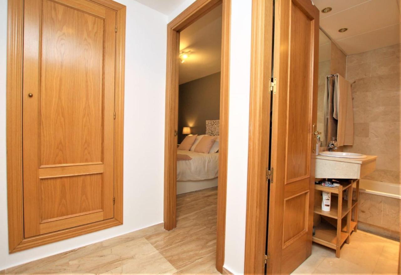 Apartamento Beachfront La Jacaranda Marbella Buitenkant foto